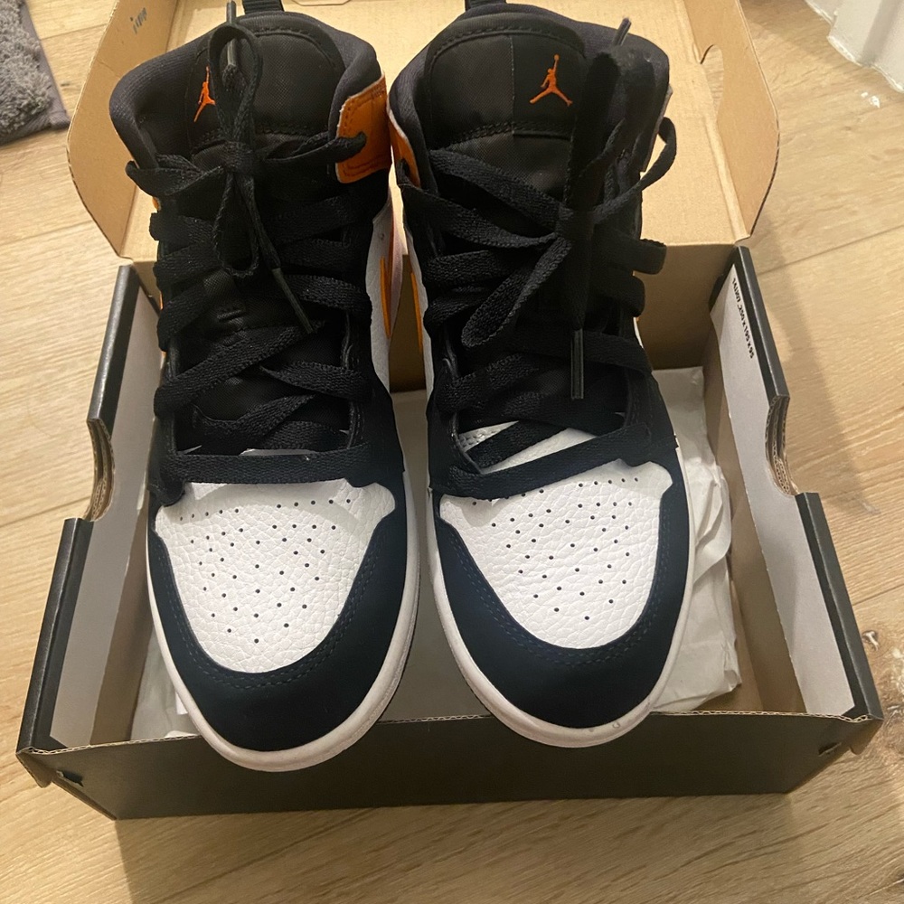 MID JORDANS